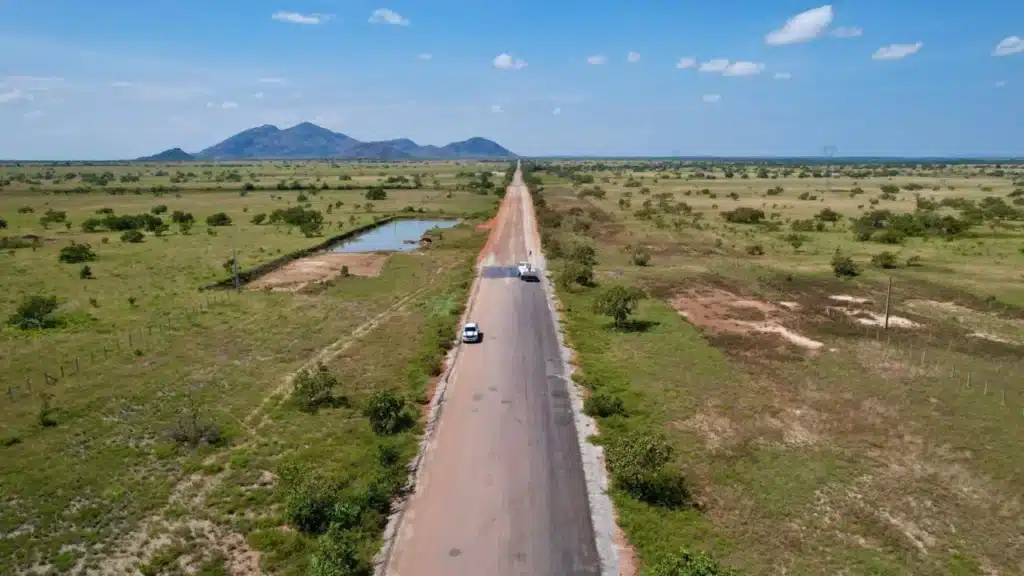 Os serviços começaram nas proximidades da entrada da vicinal Pedra Pintada, em Amajari, na altura do km 628. Foto: DNIT