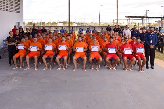 Mais de 100 reeducandos se formam em curso de EJA profissionalizante na Penitenciária Agrícola de Monte Cristo