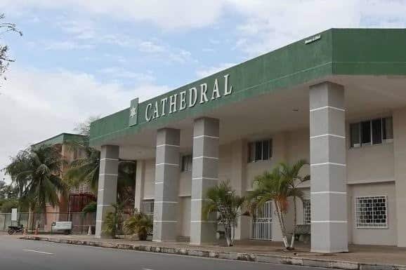 Estudantes de Medicina da Faculdade Cathedral superam médias nacional e regional em prova da ABEM